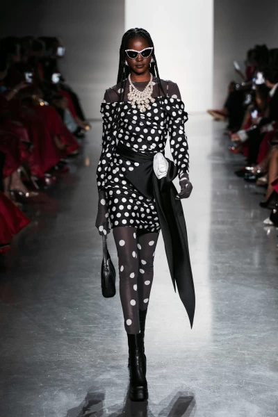 fashion-show 0067SIXDO NYFW foto KIENGCANTEAM.jpeg